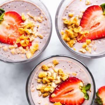 3 berry cottage cheese smoothie "cheesecake" smoothie