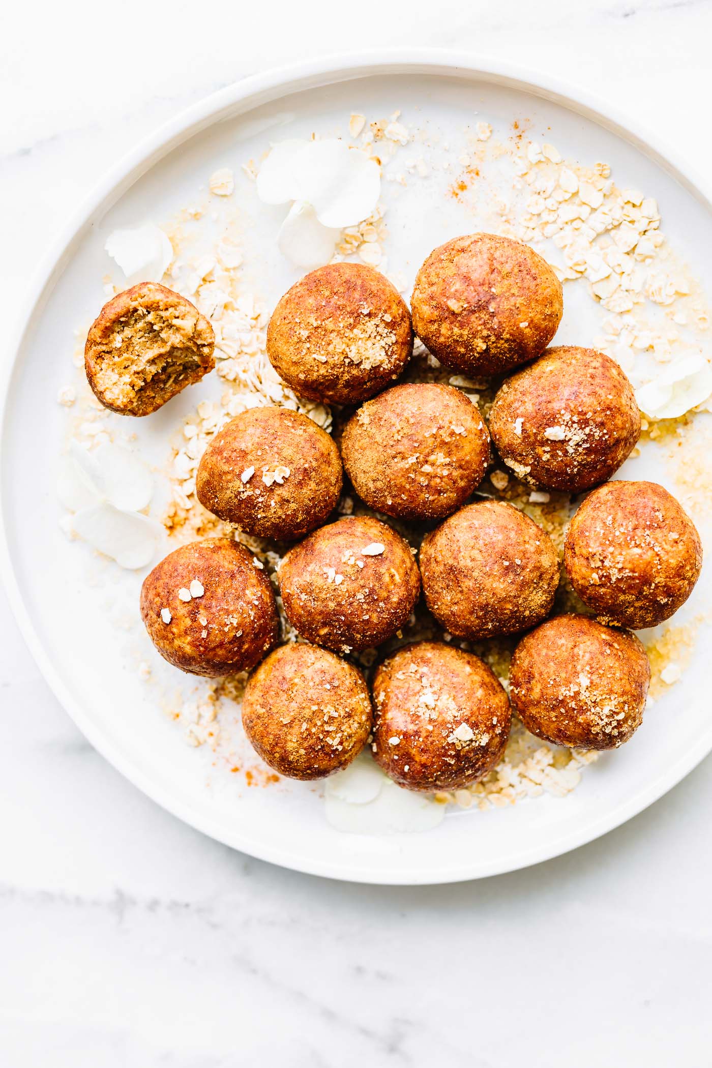 breakfast bites on plate- no bake